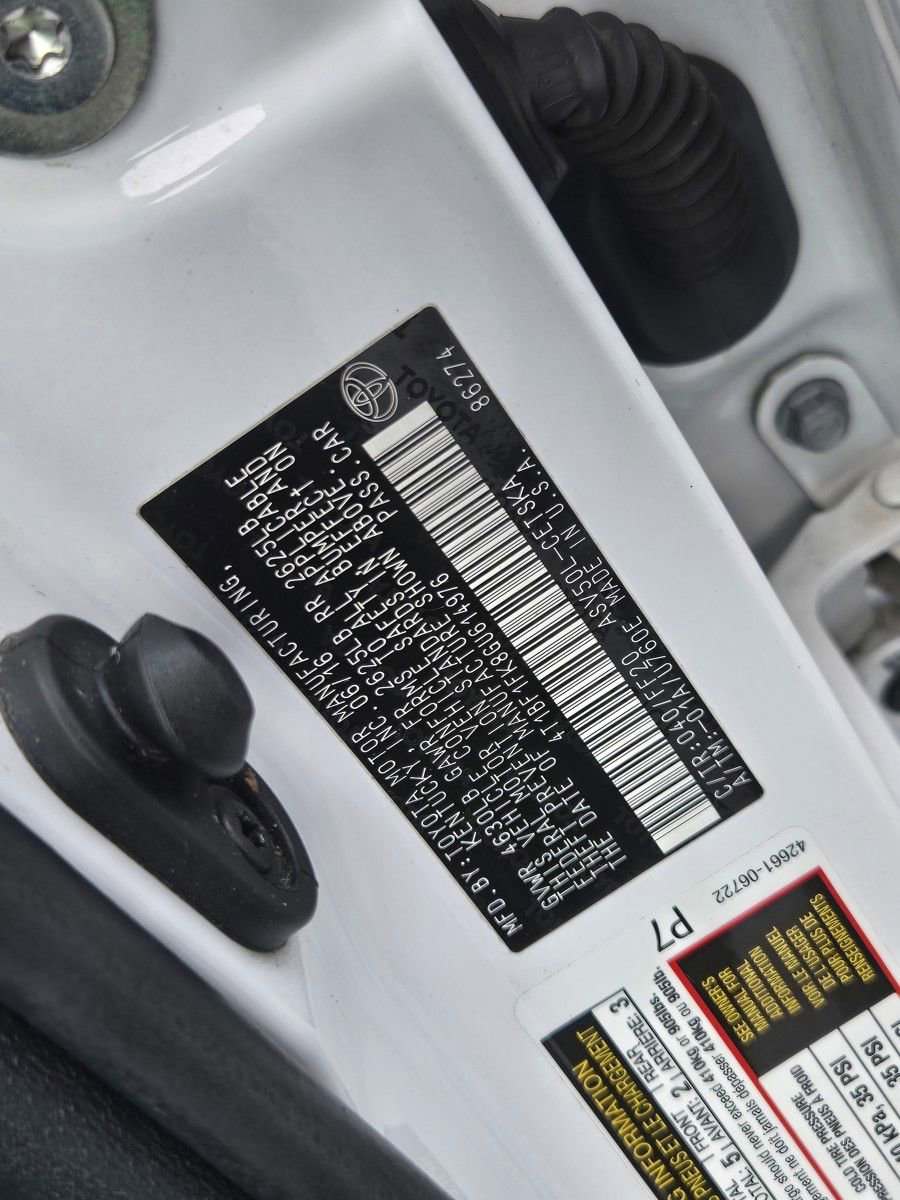 Used 2016 Toyota Camry SE image 25