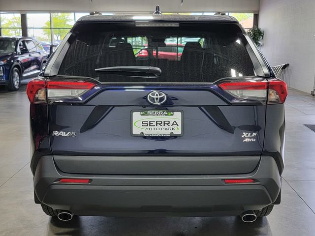 Used 2023 Toyota RAV4 XLE AWD/4WD image 6