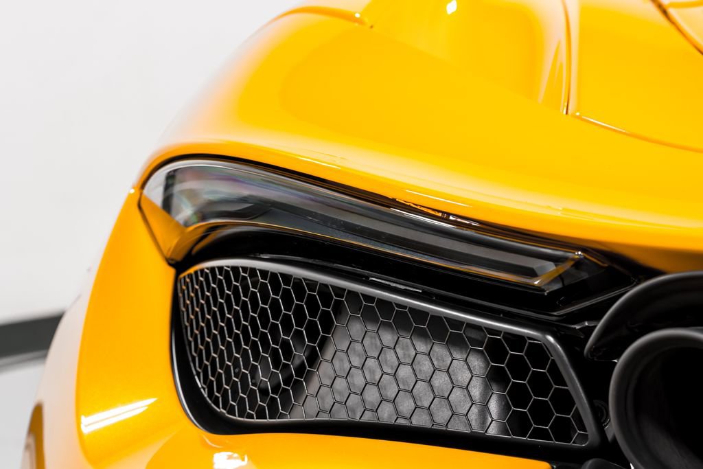 Used 2022 McLaren 720S Spider image 52