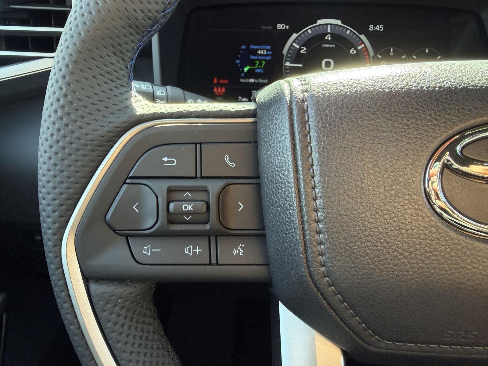 New 2026 Toyota Tundra Platinum AWD/4WD image 32