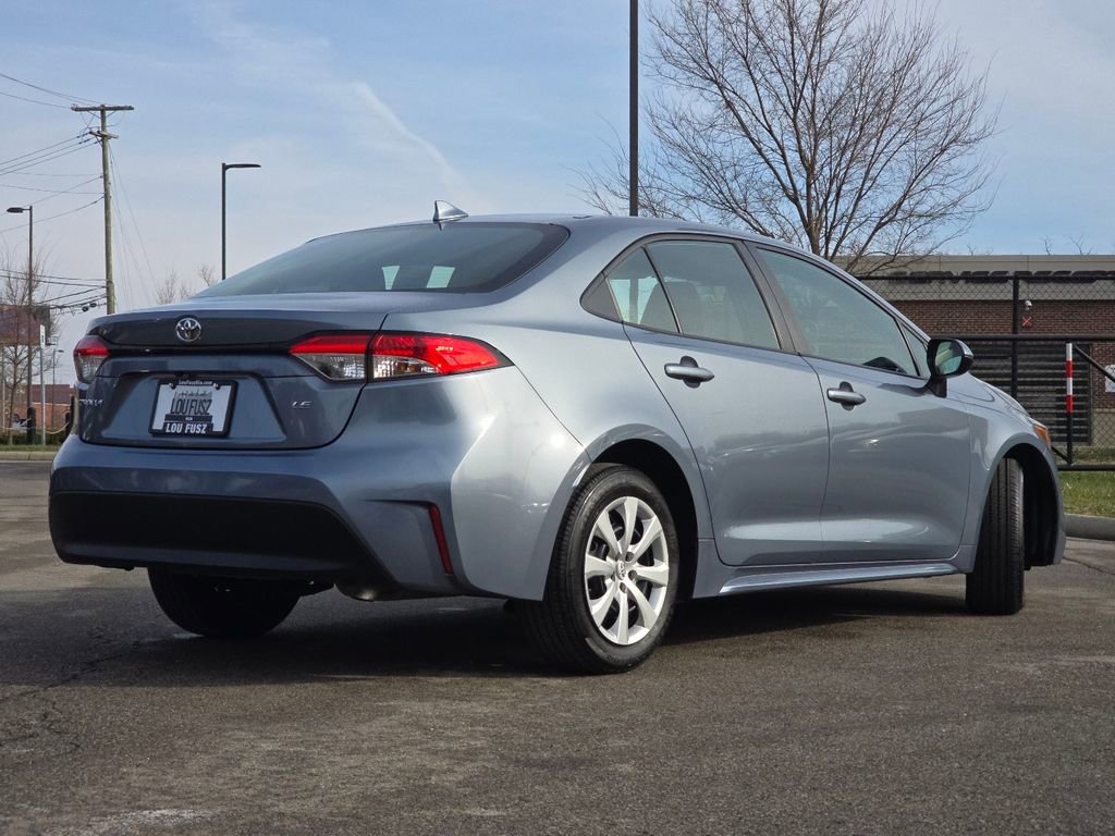 Used 2024 Toyota Corolla LE image 12