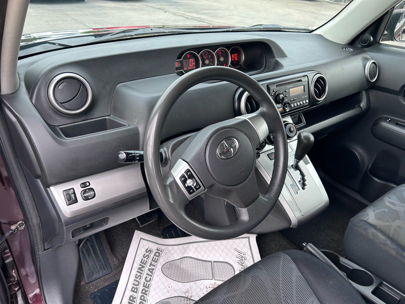 Used 2012 Scion xB FWD image 11