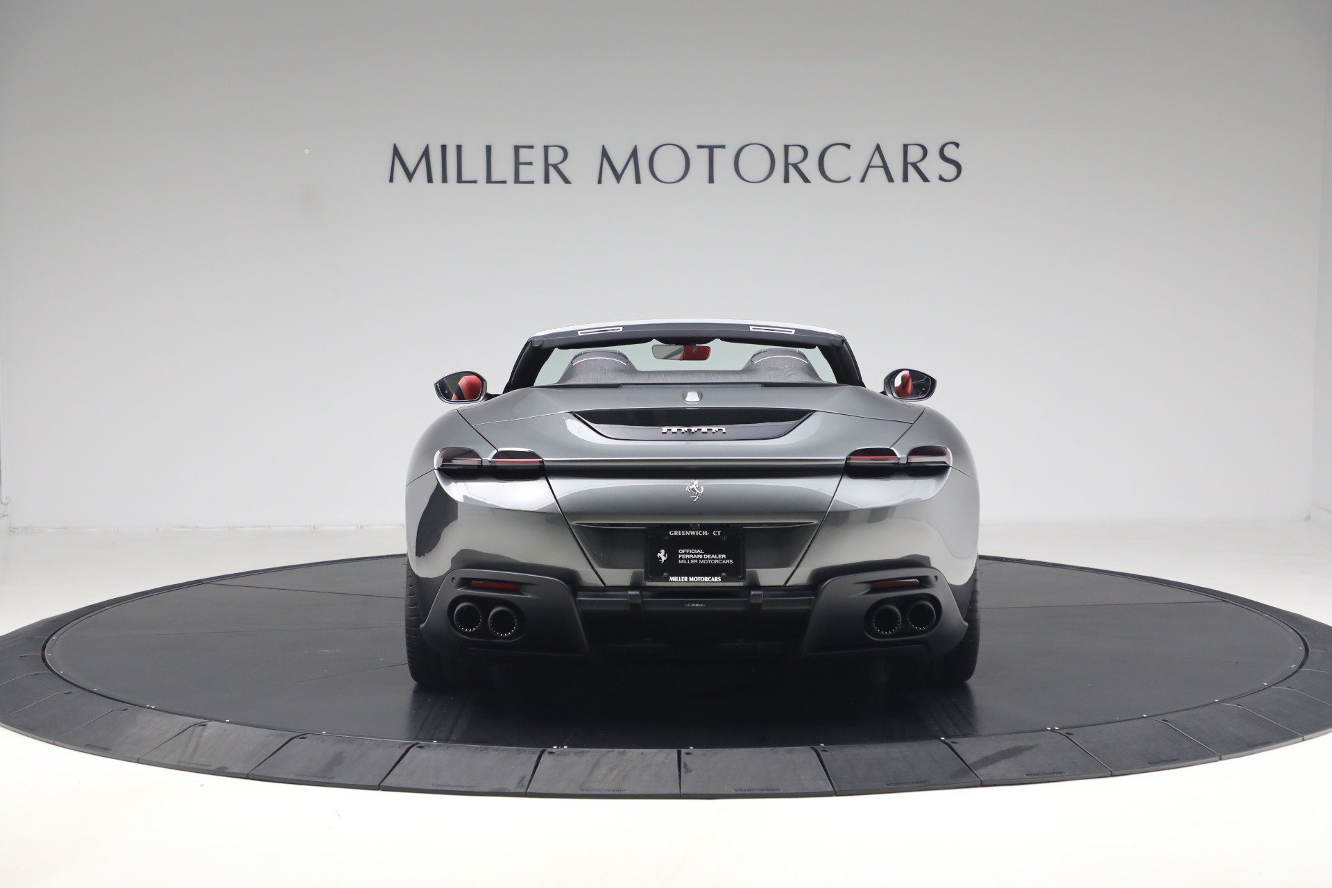 Certified 2026 Ferrari Roma Spider RWD image 6