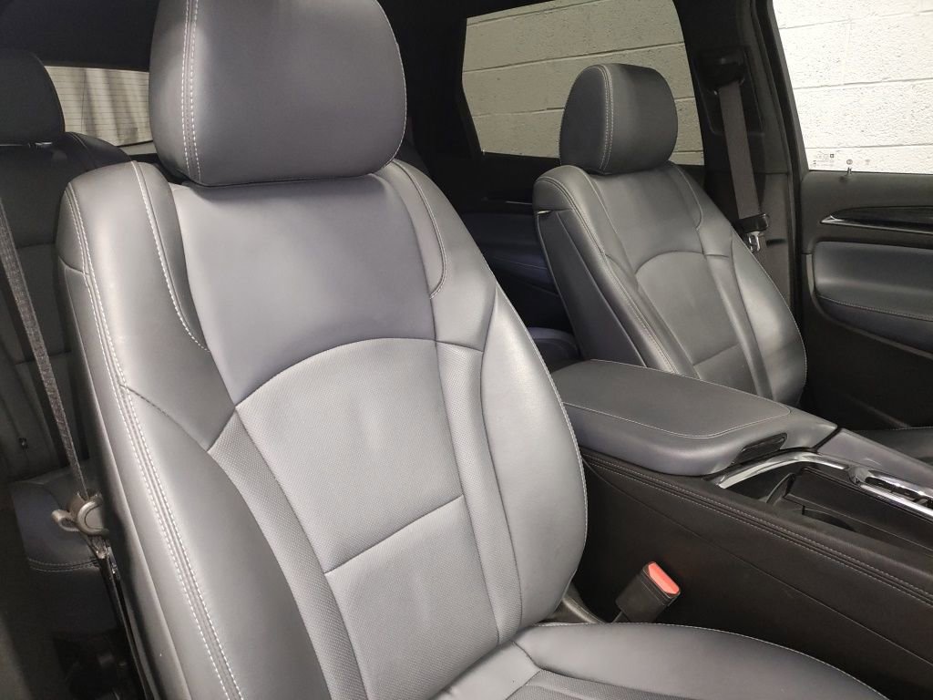 Used 2023 Buick Enclave Premium w/ Experience Buick Package image 9