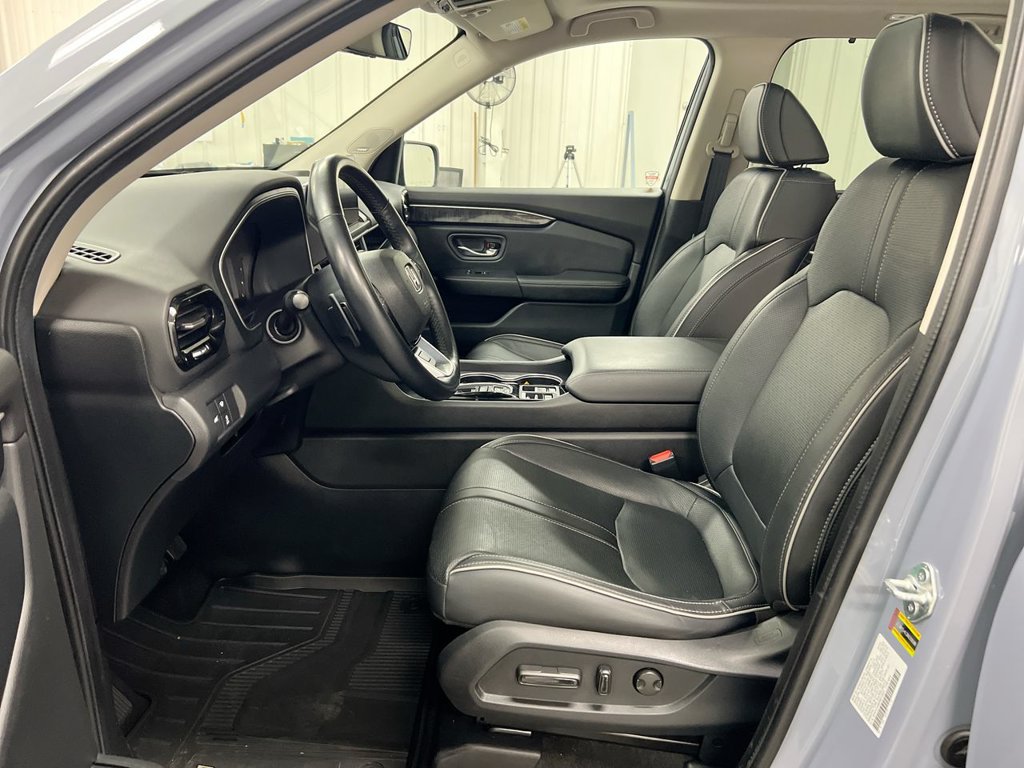 Used 2024 Honda Pilot Elite image 21