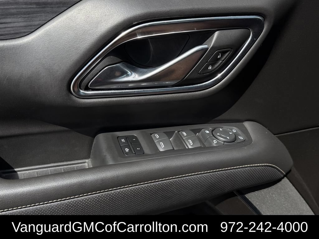 Used 2021 GMC Yukon XL SLT w/ SLT Premium Package AWD/4WD image 40