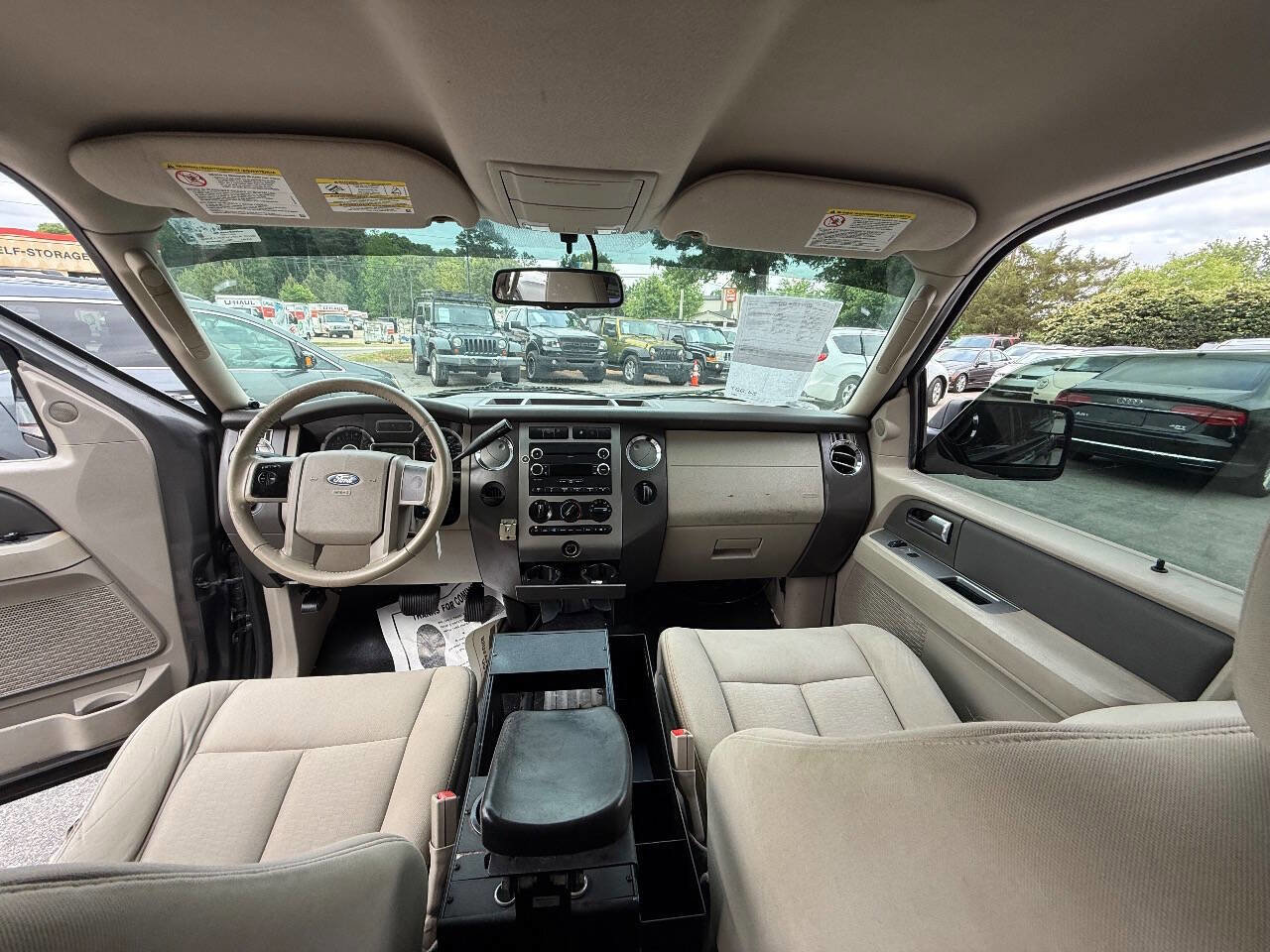 Used 2014 Ford Expedition XL RWD image 11