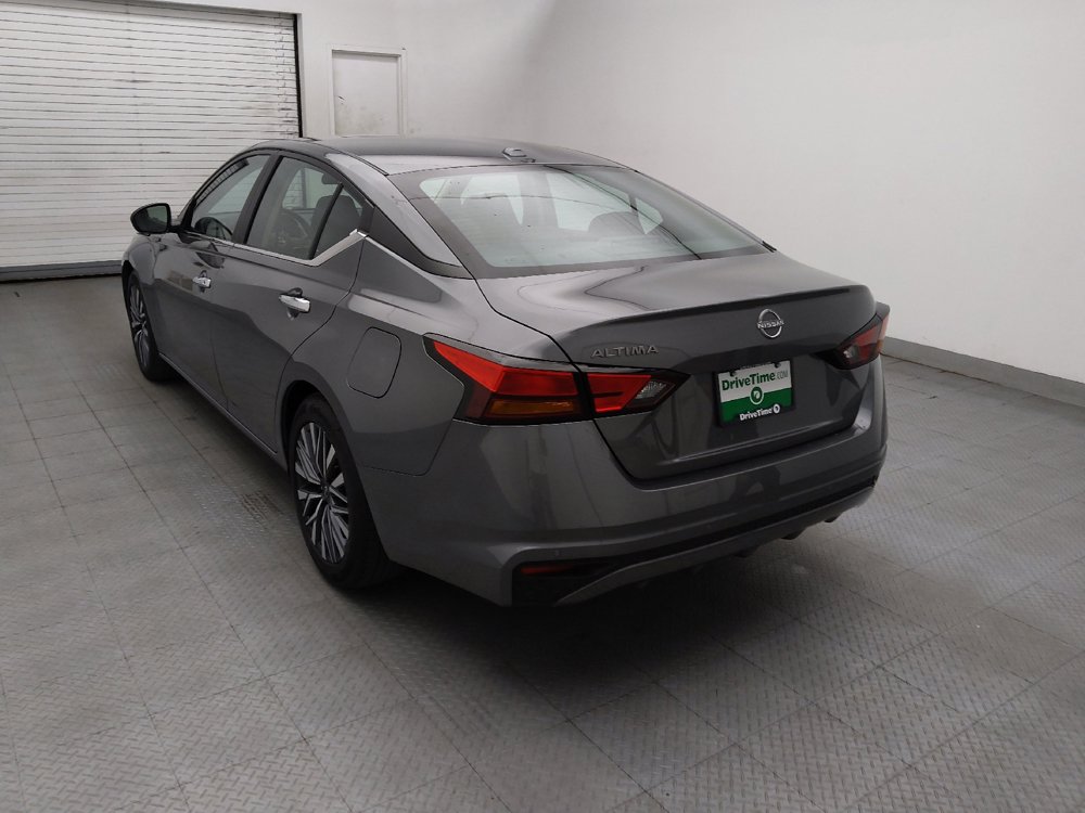 Used 2025 Nissan Altima 2.5 SV FWD image 5