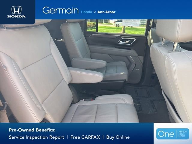 Used 2024 Chevrolet Suburban Z71 w/ Luxury Package AWD/4WD image 18