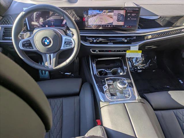New 2026 BMW X7 M60i image 16