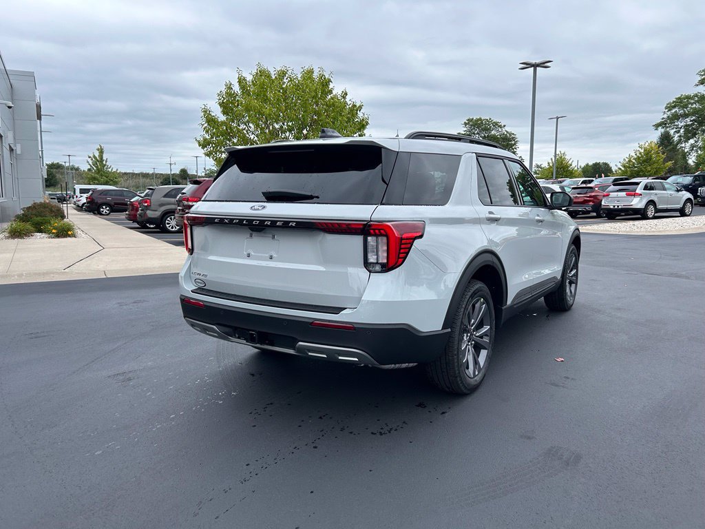 New 2027 Ford Explorer Active w/ Active Comfort Package AWD/4WD image 6