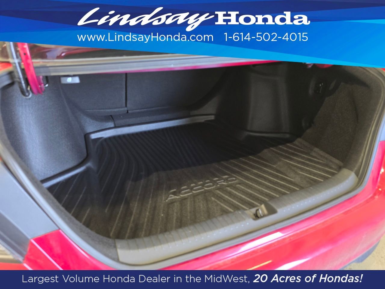 Used 2024 Honda Accord Touring image 8