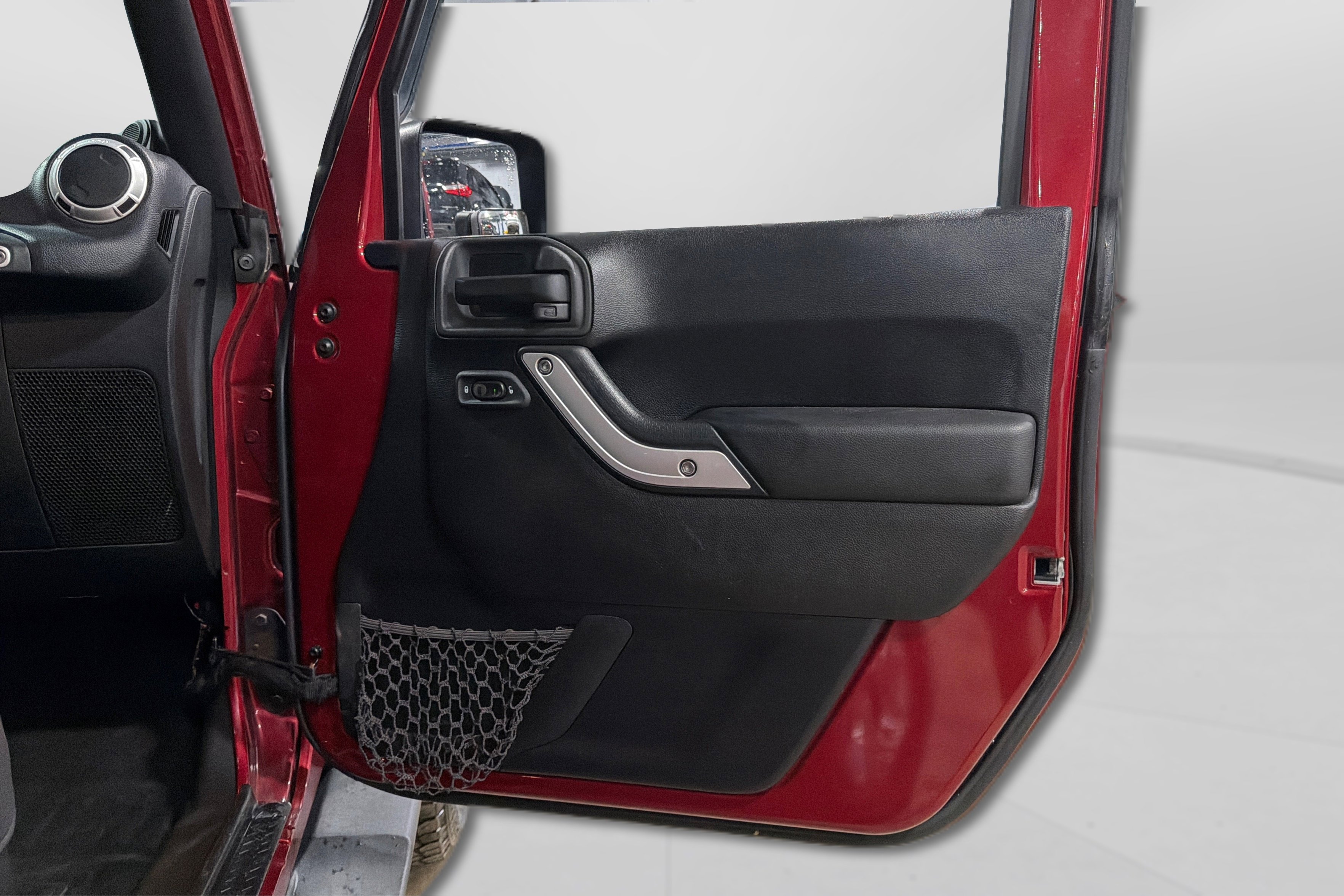 Used 2013 Jeep Wrangler Sahara w/ Trailer Tow Group image 33