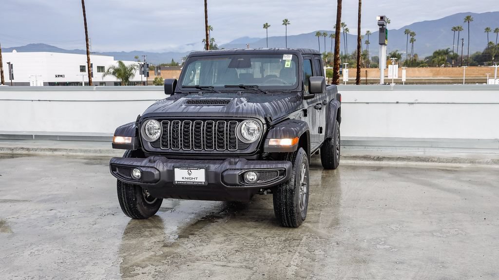 New 2026 Jeep Gladiator Sport AWD/4WD image 4