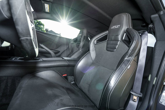 Used 2015 Chevrolet Camaro SS w/ SS Performance Package RWD image 35