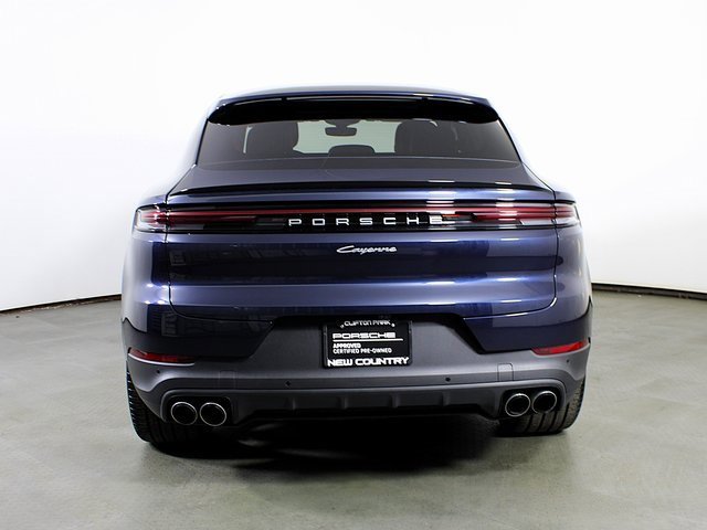 Certified 2024 Porsche Cayenne Coupe image 6