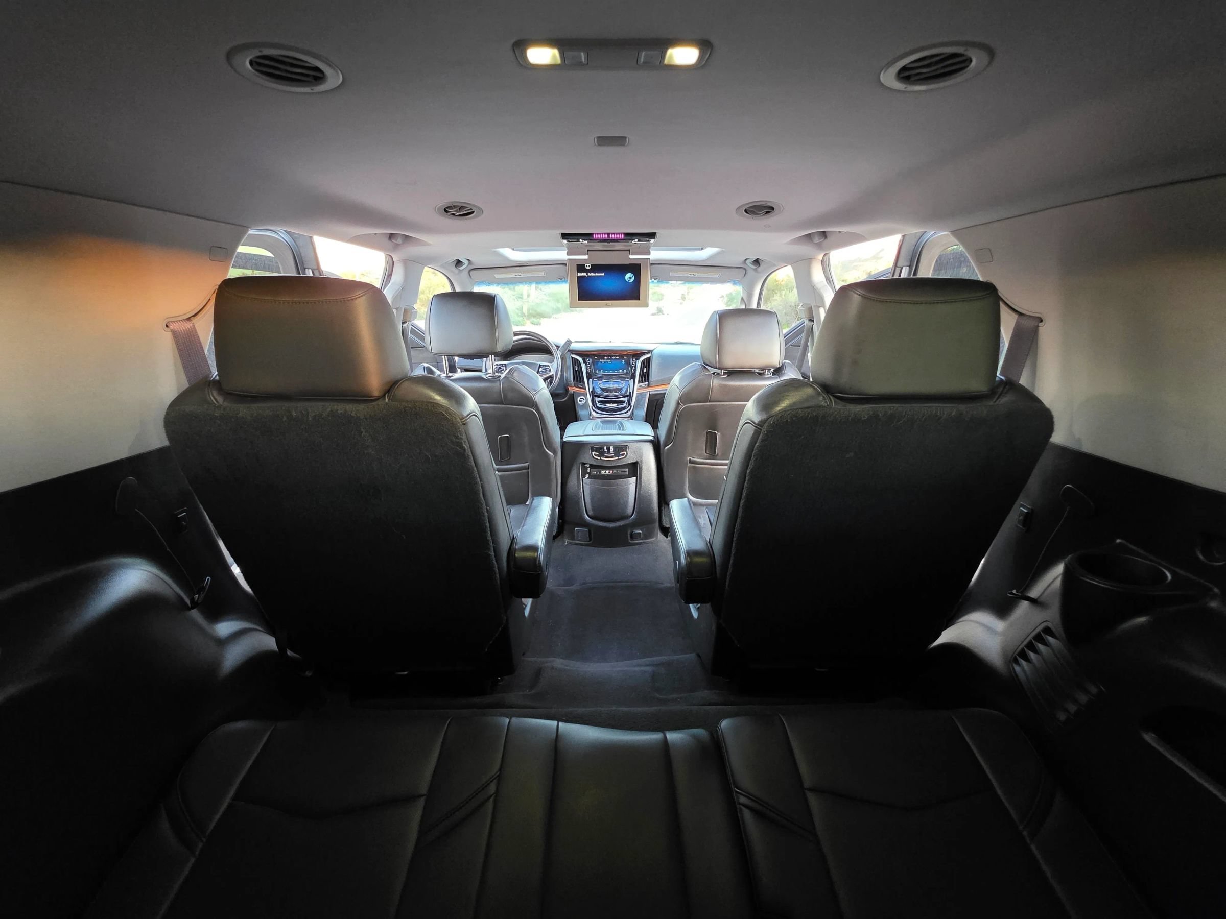 Used 2015 Cadillac Escalade Premium AWD/4WD image 12
