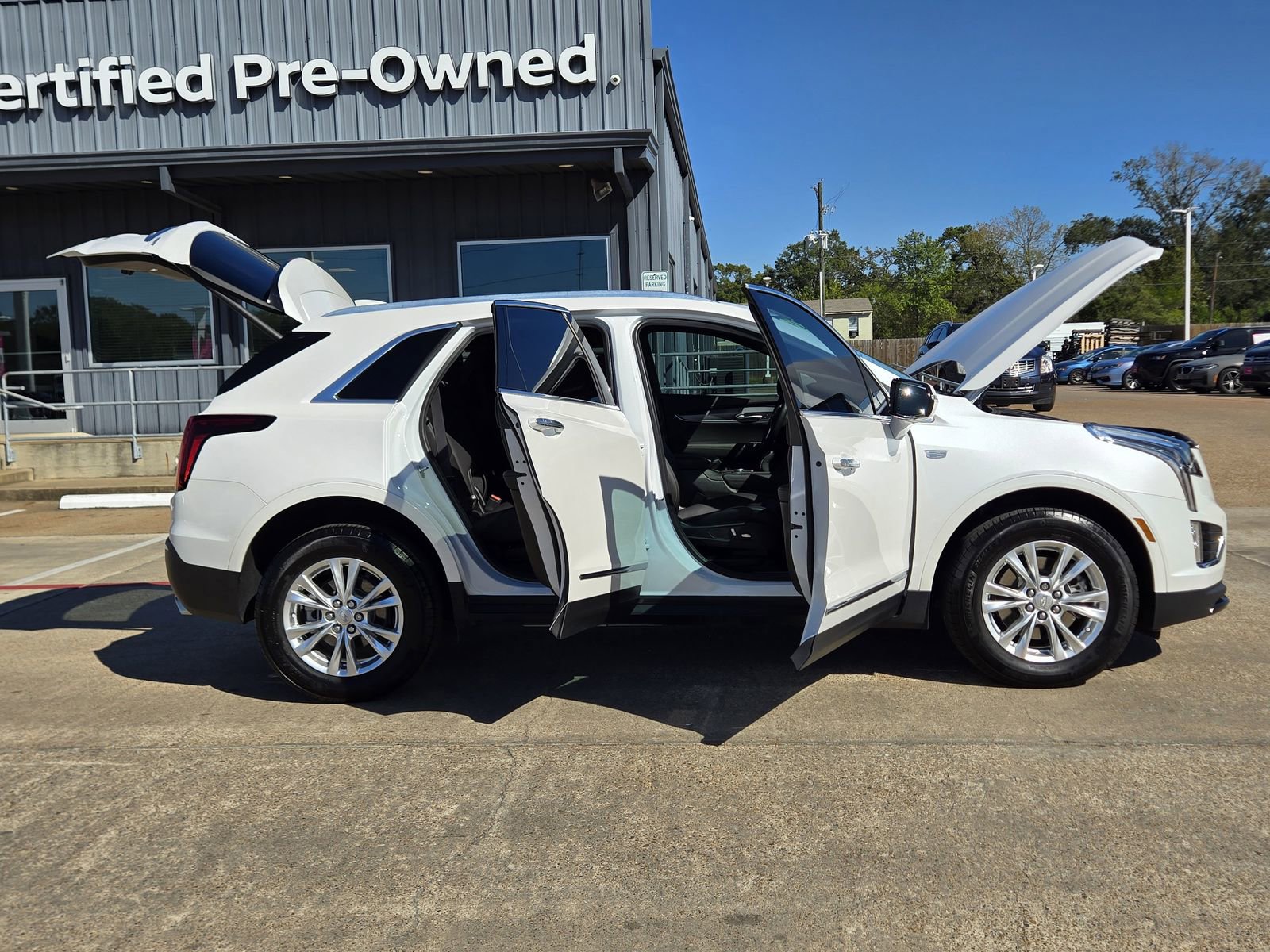 Used 2024 Cadillac XT5 Luxury image 12