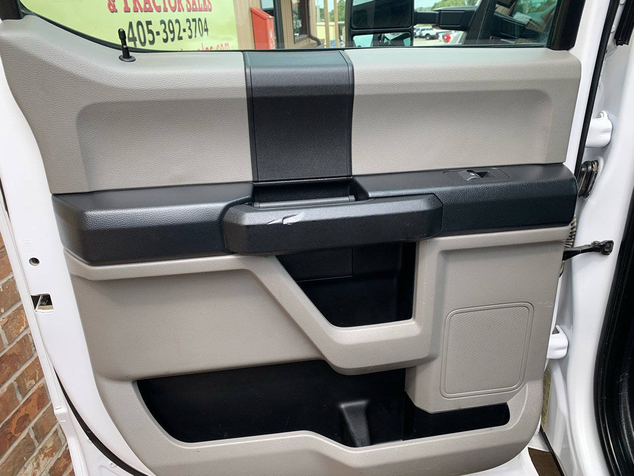 Used 2020 Ford F350 XL w/ Power Equipment Group image 19