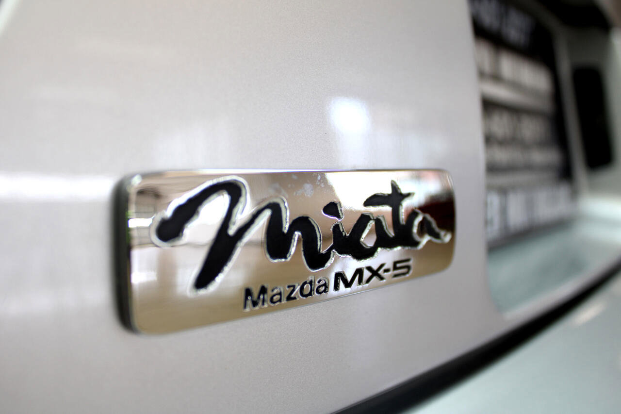 Used 1991 MAZDA MX-5 Miata image 19