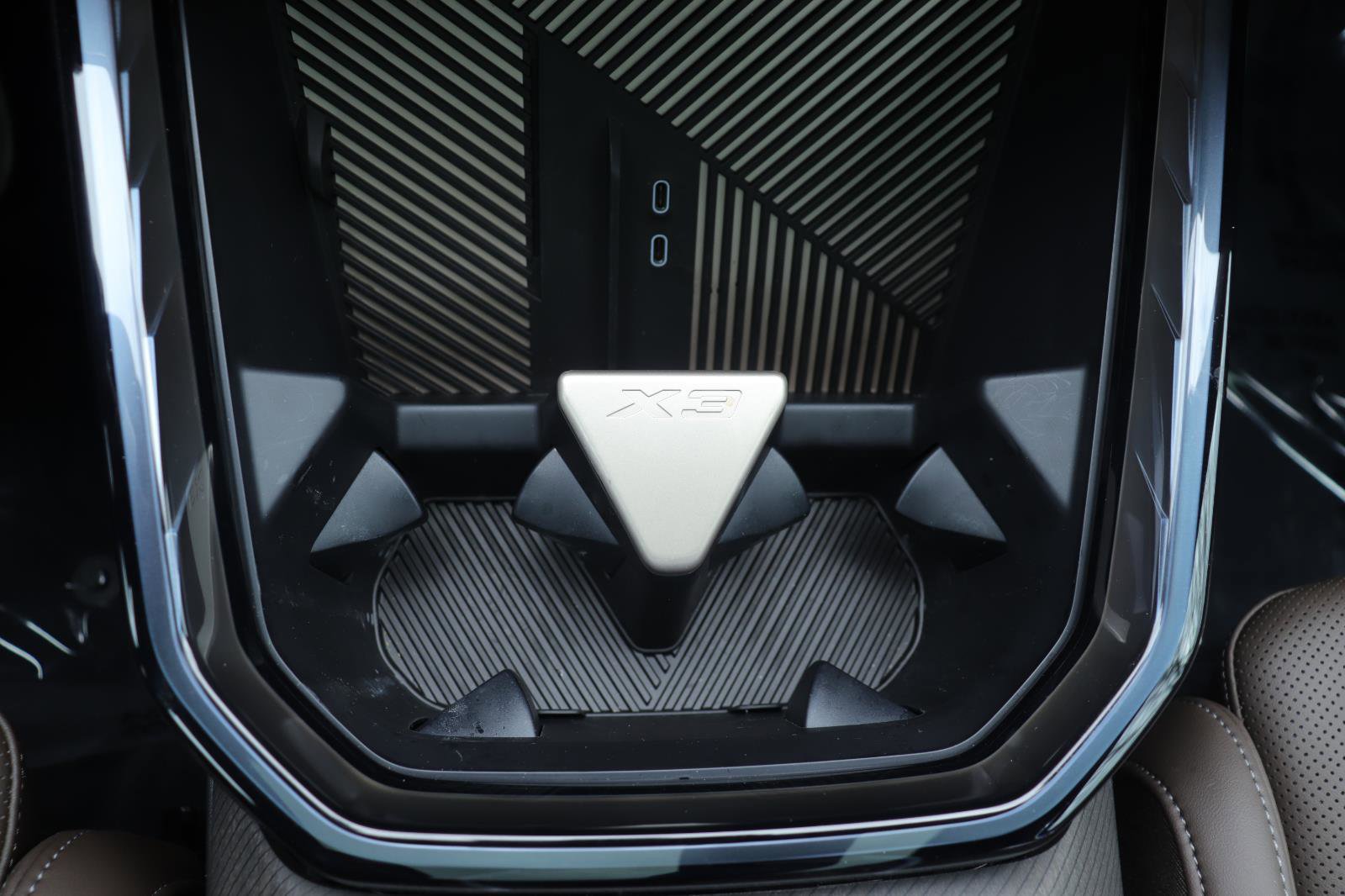 Used 2025 BMW X3 xDrive30i w/ Premium Package image 36