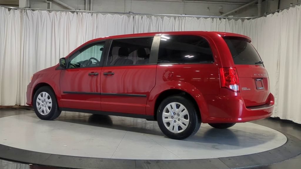 Used 2016 Dodge Grand Caravan American Value Package FWD image 8