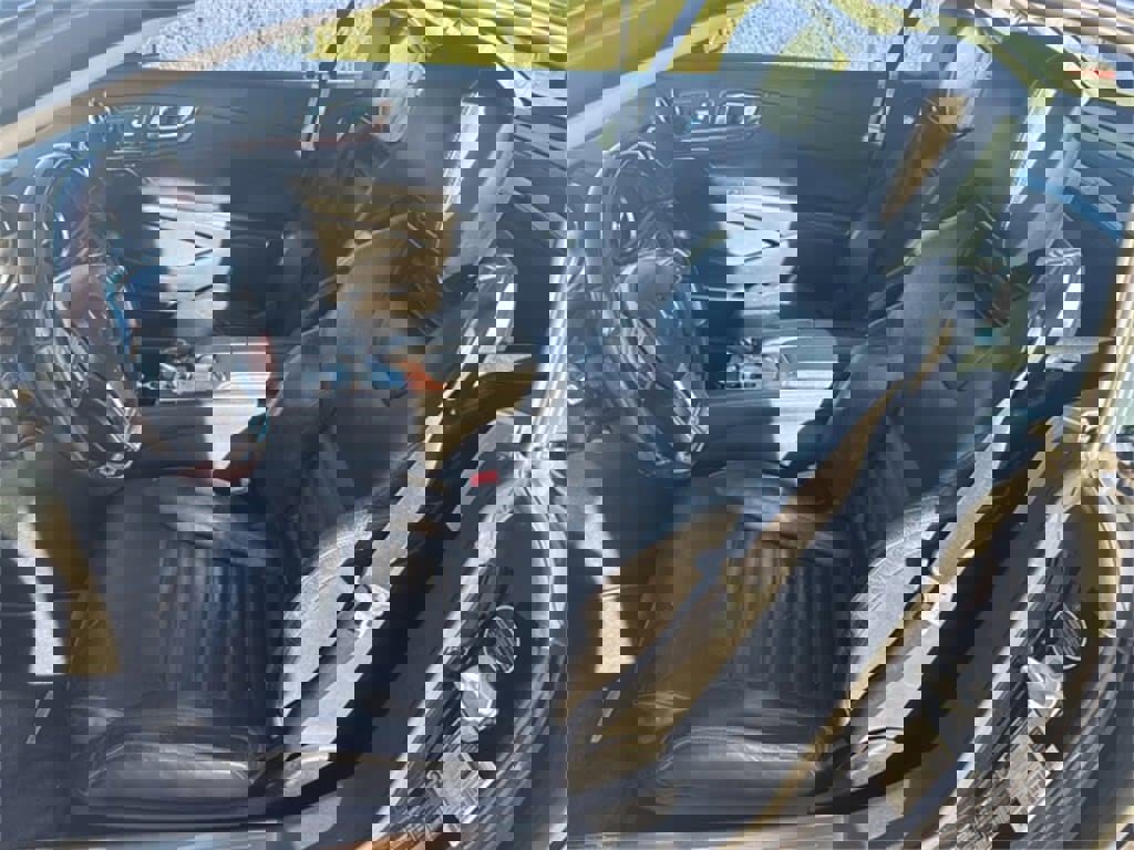 Used 2013 Mercedes-Benz SL 550 image 9