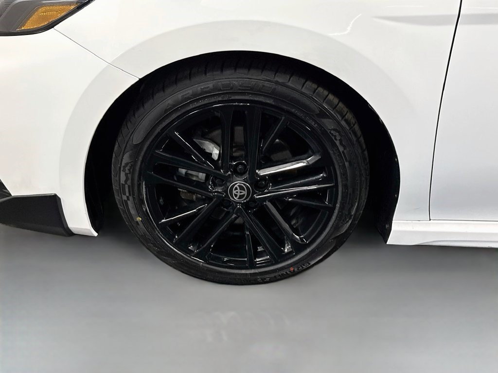 Used 2025 Toyota Camry SE FWD image 37