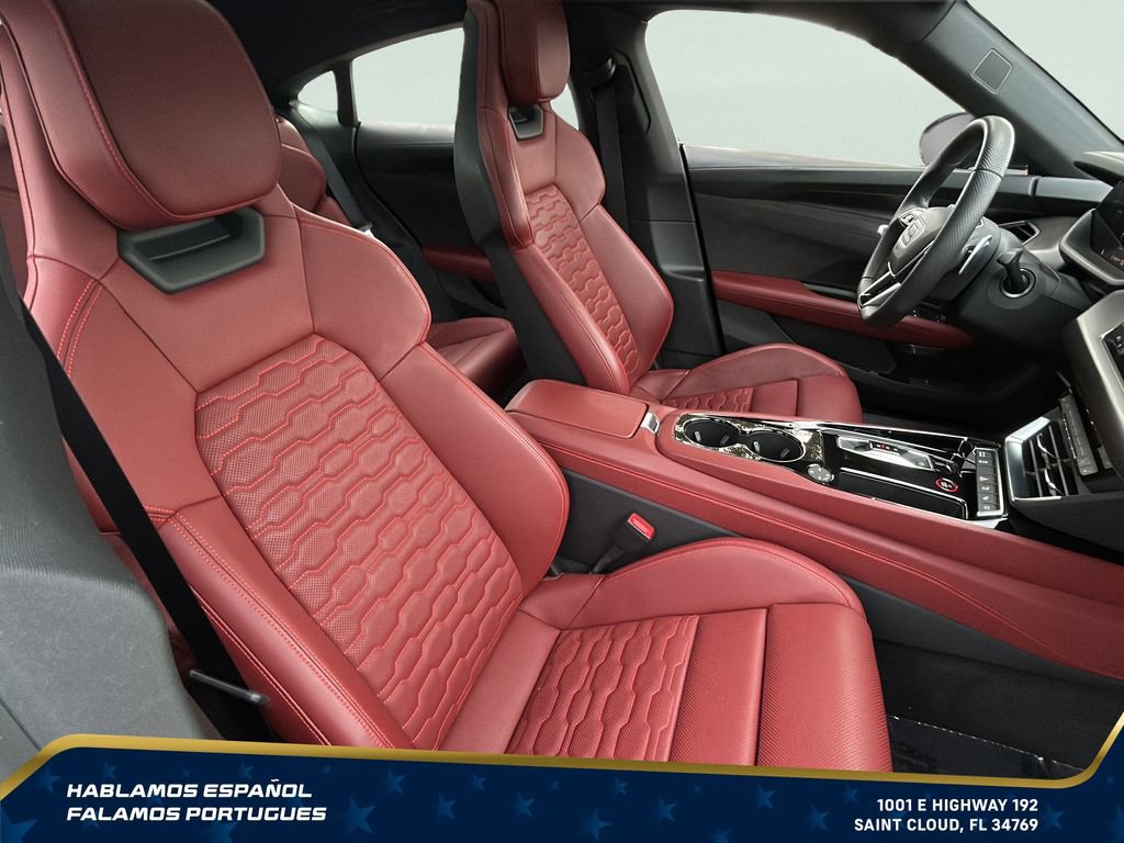 Used 2022 Audi e-tron GT Prestige AWD/4WD image 25