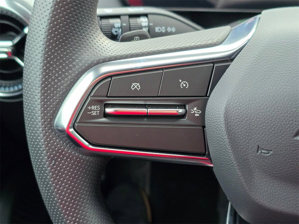 Used 2025 Chevrolet Equinox EV LT image 31