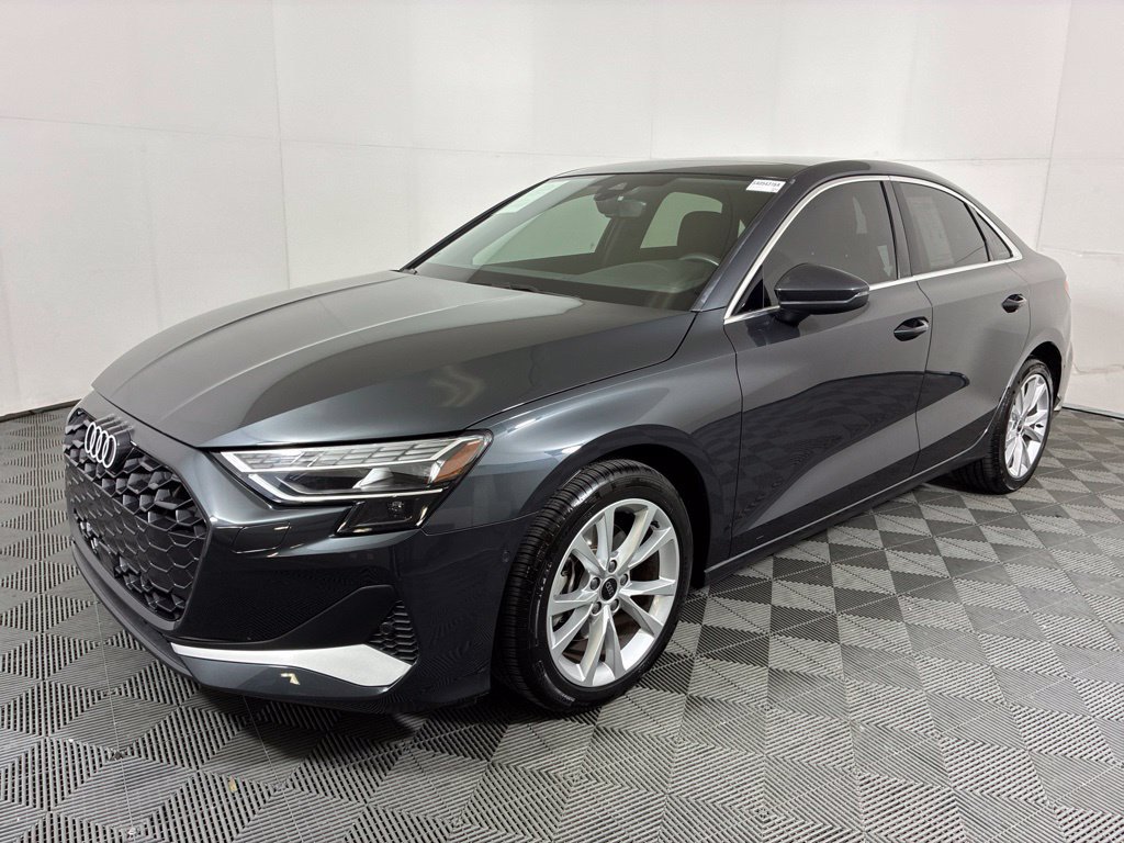 Used 2025 Audi A3 2.0T Premium w/ Convenience Package AWD/4WD image 2