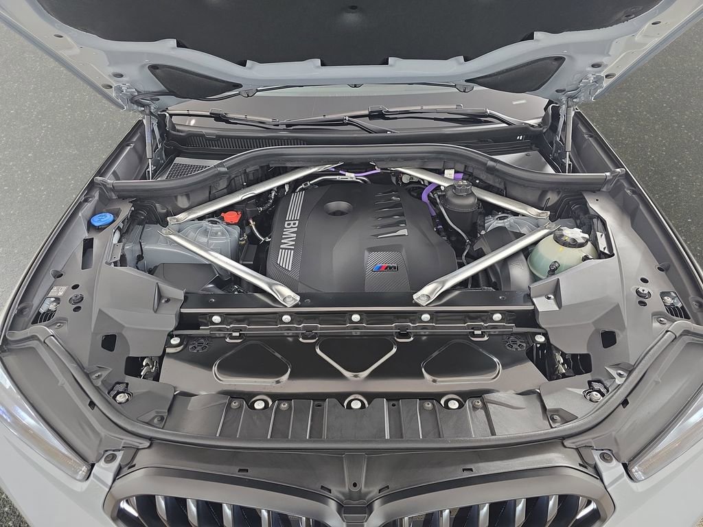 New 2026 BMW X6 xDrive40i w/ Climate Comfort Package image 32