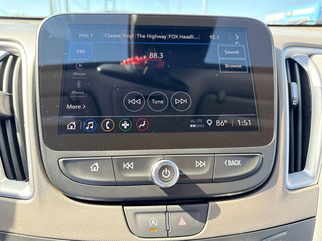 Used 2025 Chevrolet Malibu LT image 16