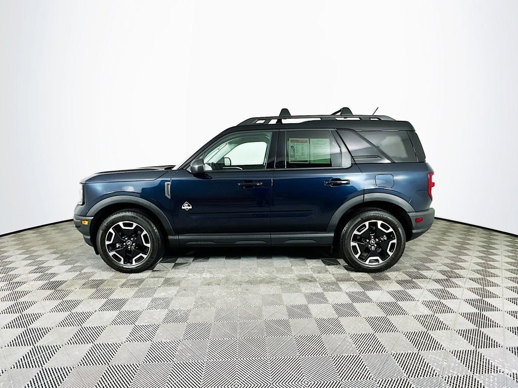 Used 2023 Ford Bronco Sport Outer Banks image 6
