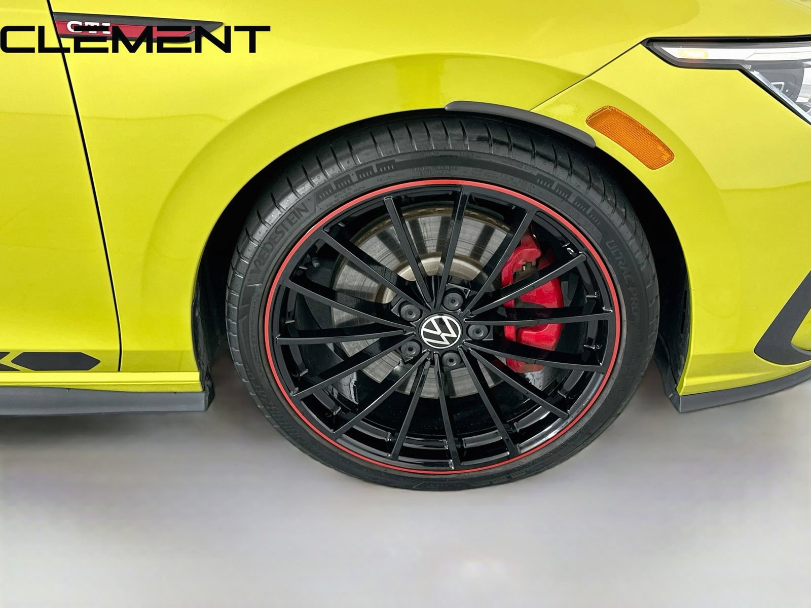 Used 2023 Volkswagen GTI 40th Anniversary Edition FWD image 35