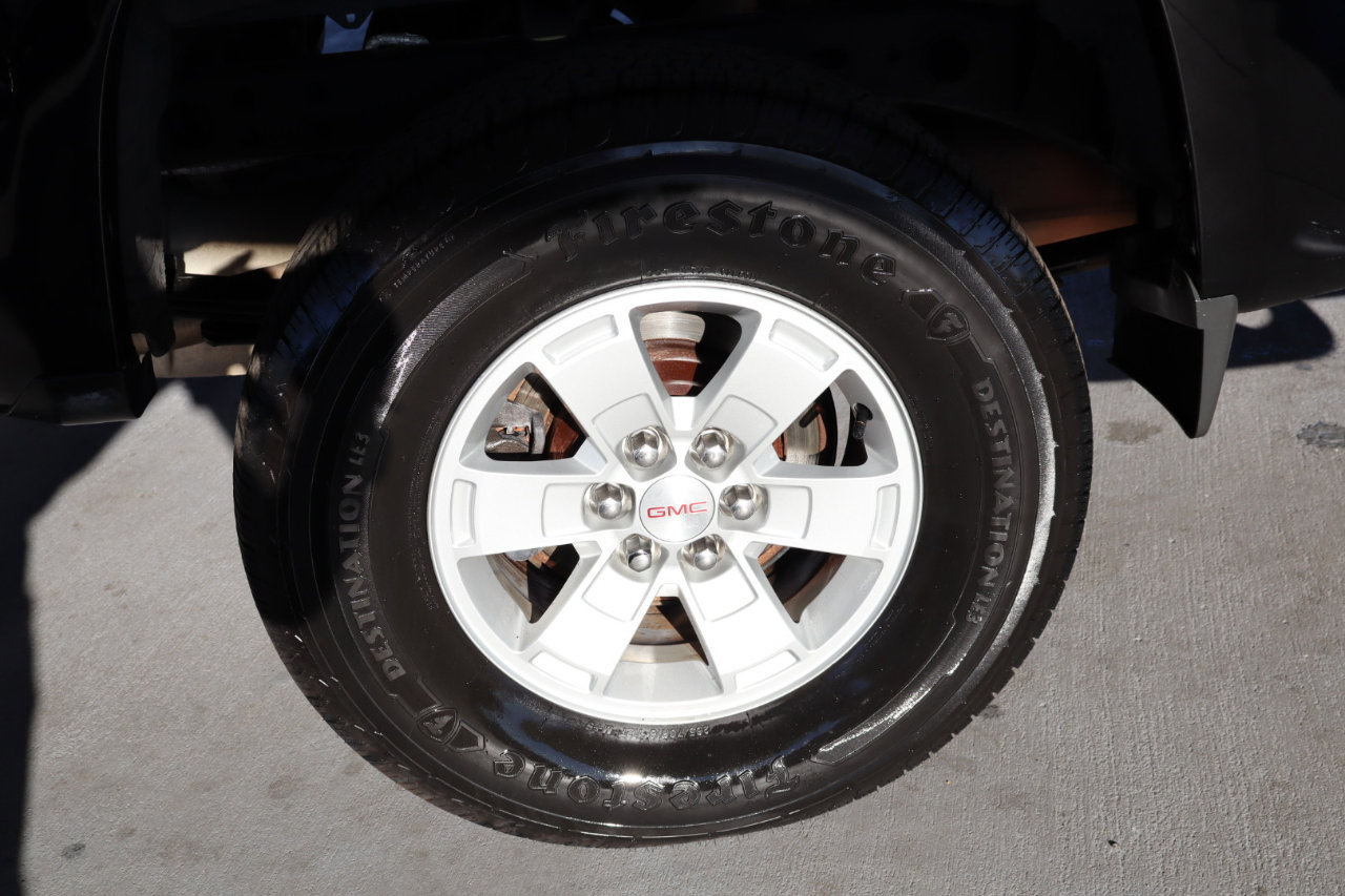 Used 2016 GMC Canyon 2WD Crew Cab w/ Convenience Package image 42