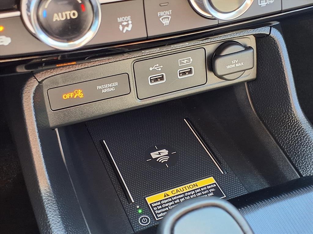 Used 2024 Honda Civic Touring image 12