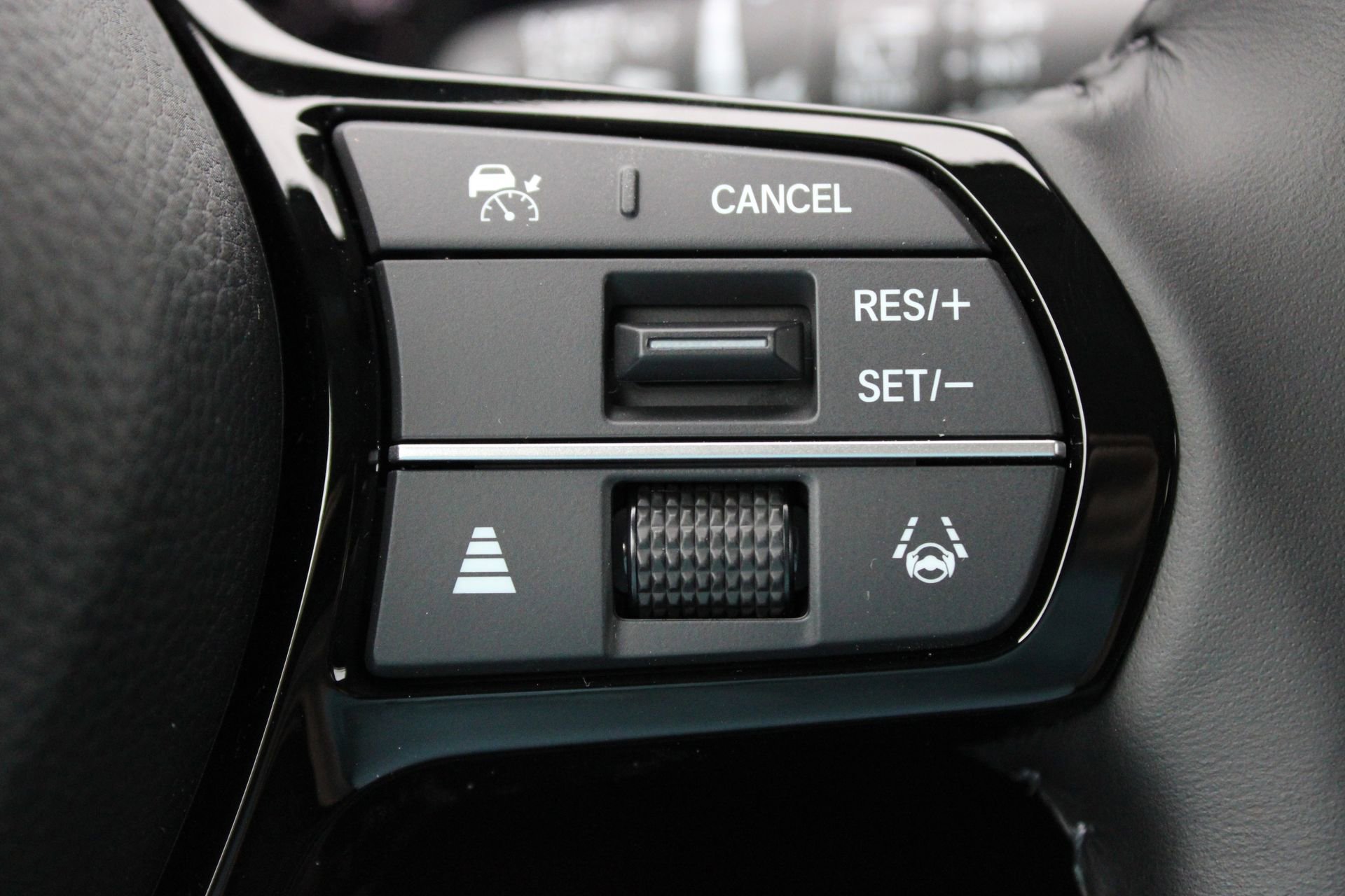 New 2026 Honda CR-V EX-L image 34