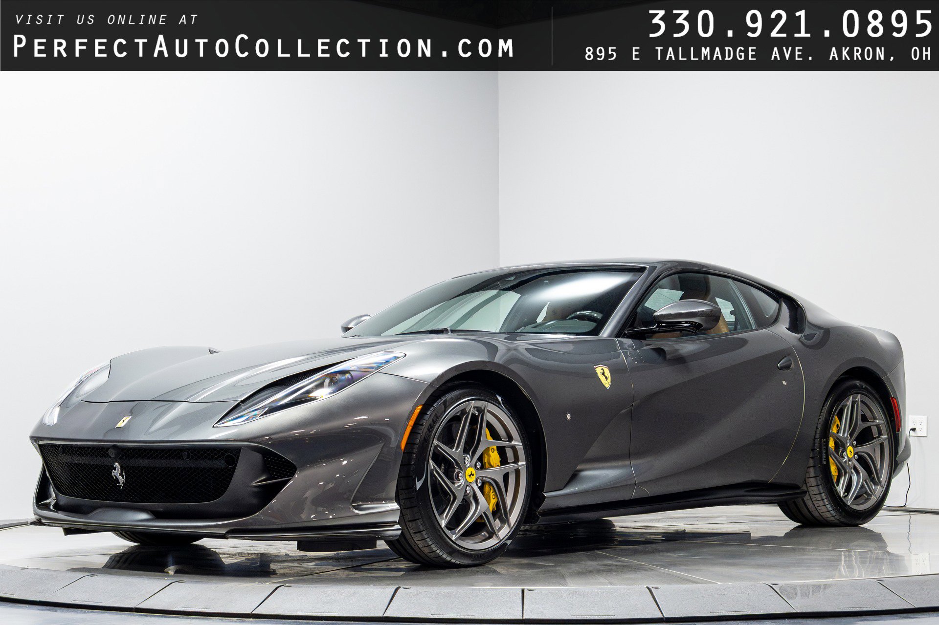 Used 2020 Ferrari 812 Superfast RWD image 1
