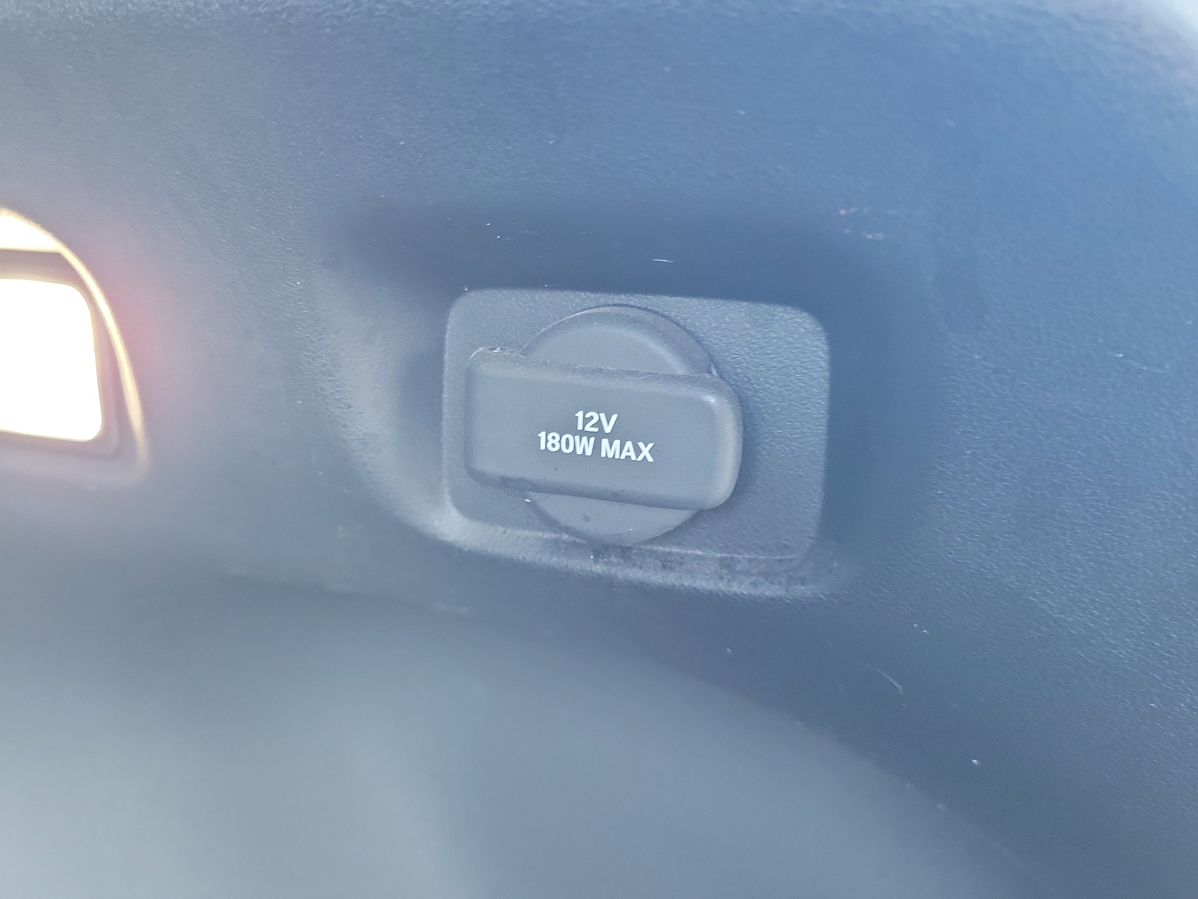 Used 2023 Honda HR-V EX-L image 8