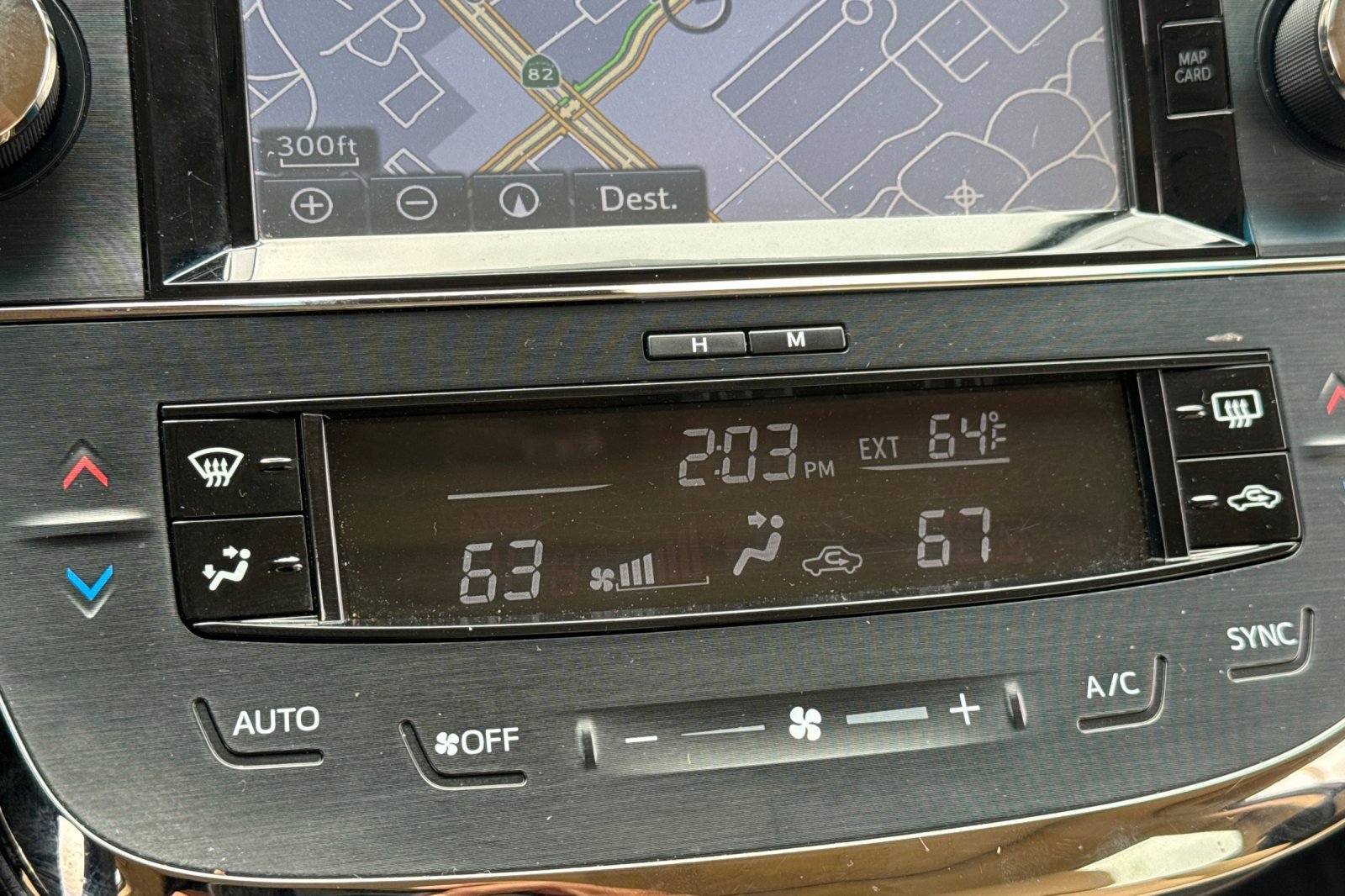 Used 2017 Toyota Avalon Touring w/ All Weather Liner Package FWD image 17
