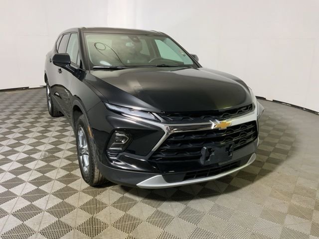 Used 2025 Chevrolet Blazer LT image 5