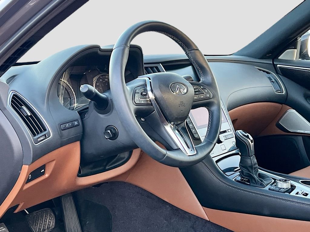 Used 2024 INFINITI Q50 Sensory image 9