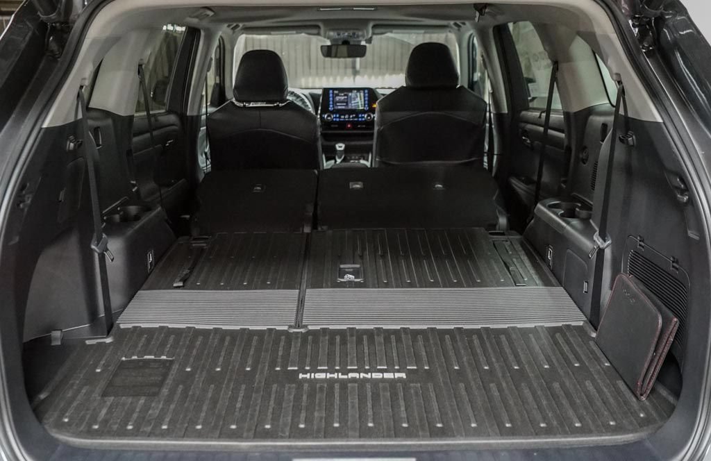 New 2026 Toyota Highlander XLE AWD/4WD image 16