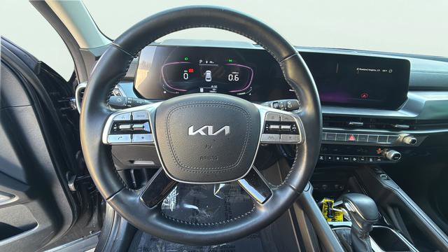 Used 2024 Kia Telluride S w/ S Sunroof Package FWD image 13