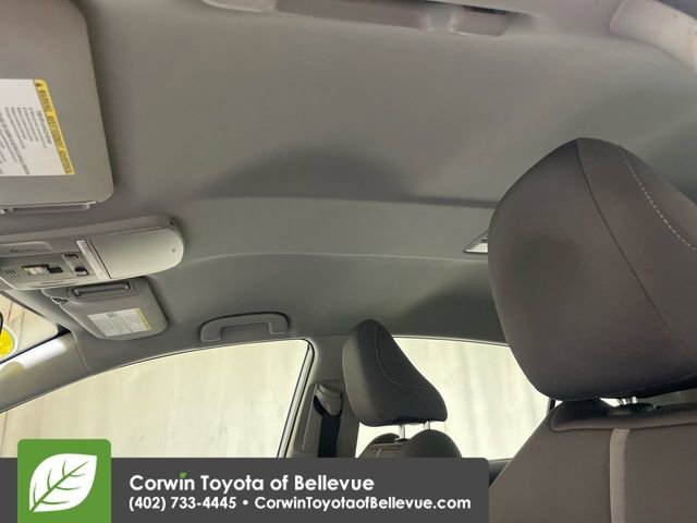 Used 2021 Toyota Camry LE image 19