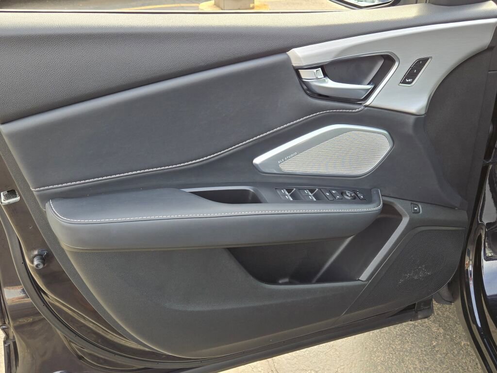 Certified 2023 Acura RDX w/ Technology Package image 33