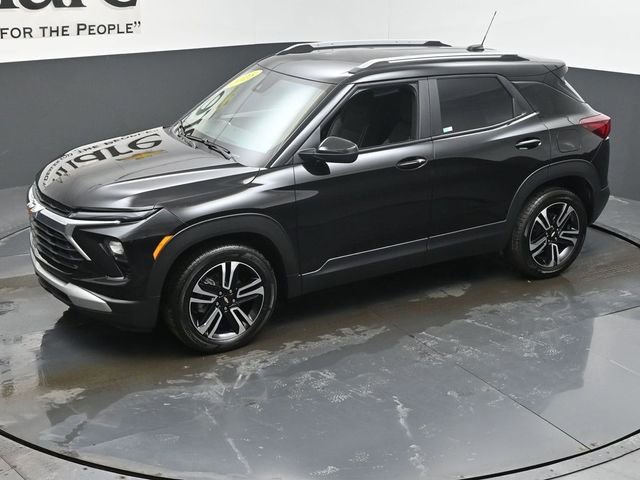 Used 2025 Chevrolet TrailBlazer LT w/ Convenience Package image 42