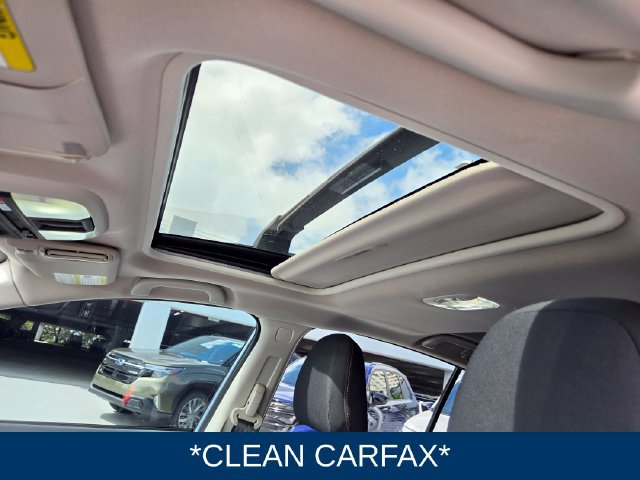 Used 2020 Subaru Crosstrek 2.0i Premium w/ Moonroof Package 2 AWD/4WD image 5