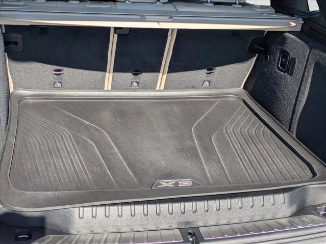 Used 2018 BMW X3 M40i image 6